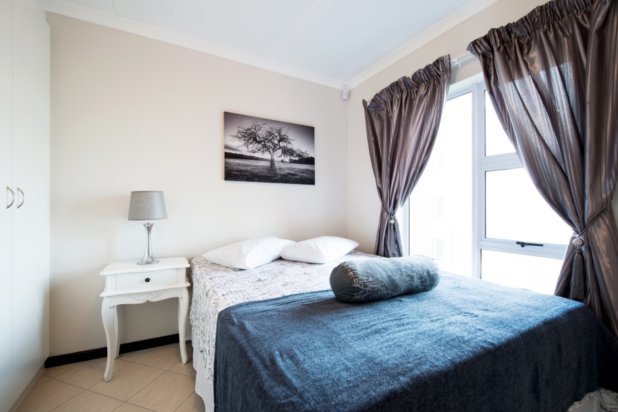 To Let 2 Bedroom Property for Rent in Buh Rein Estate Western Cape